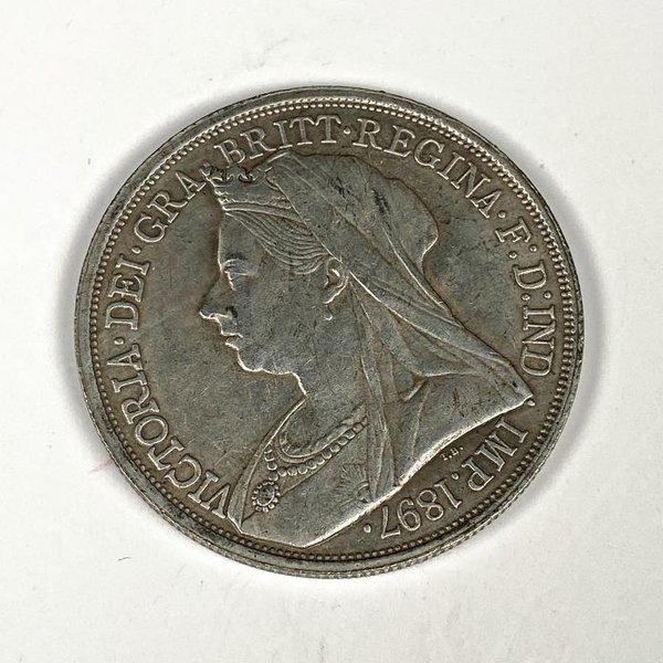 Moneda Inglesa de un chelín de 1897 con Victoria Regina - imagen 1