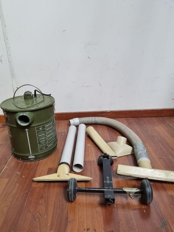 Lote siguiente: Aspiradora 20 Litros de Alta Eficiencia