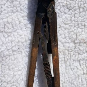 Pinza de Metal para Herramientas - imagen 5