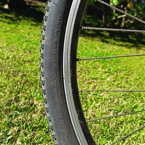 Bicicleta Giant XTC-JR - Tipo Montaña Juvenil Rodado 24 En Buen Estado - Cubiertas Desinfladas - imagen 9