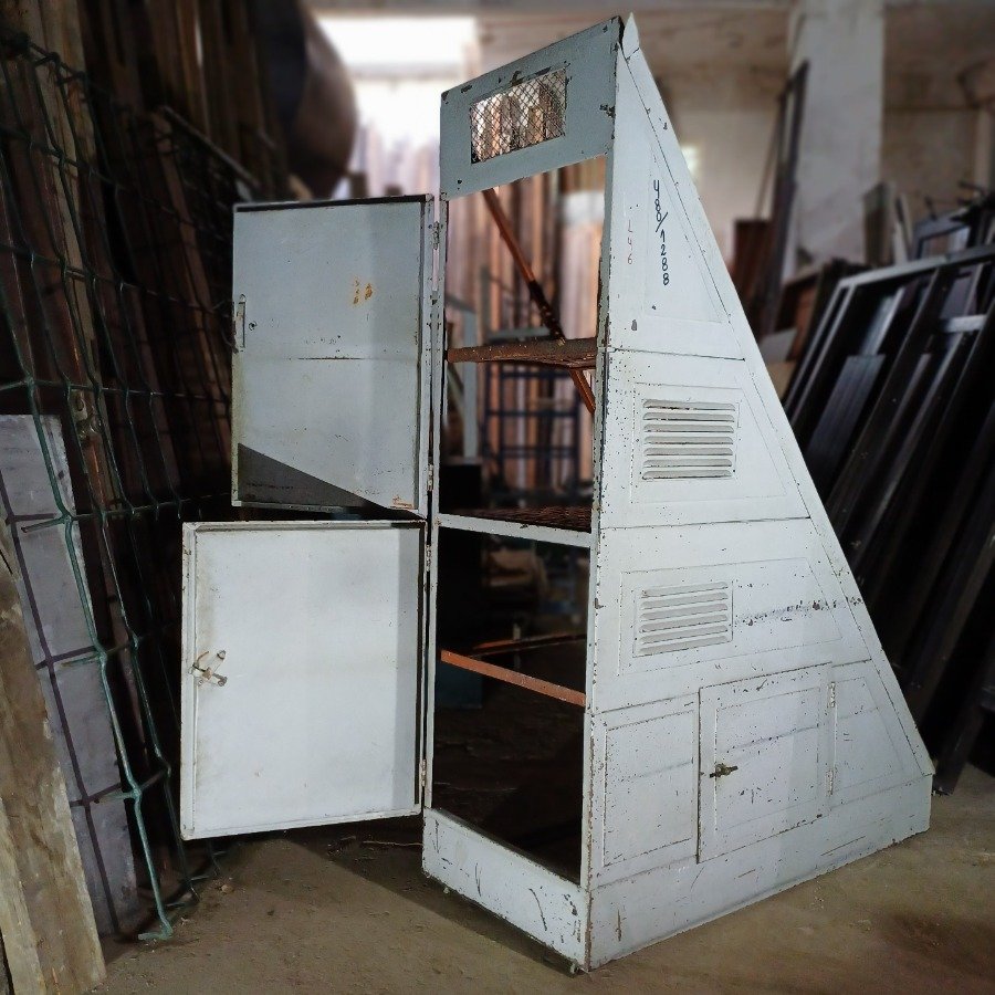 Item 16714 - Image 2