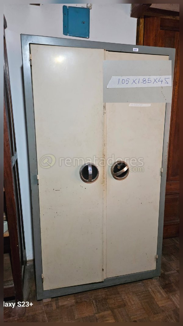 Caja Fuerte Antigua de Dos Puertas