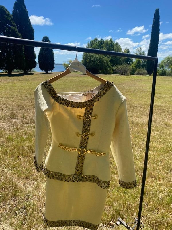 Item 892693 - Image 0