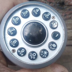 Lata Coleccionable Stroh's Años 70 con Teclado Numérico - imagen 4