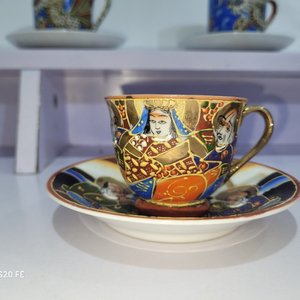 Juego de 26 pocillos y tazas de té en porcelana decorada con platitos - imagen 5