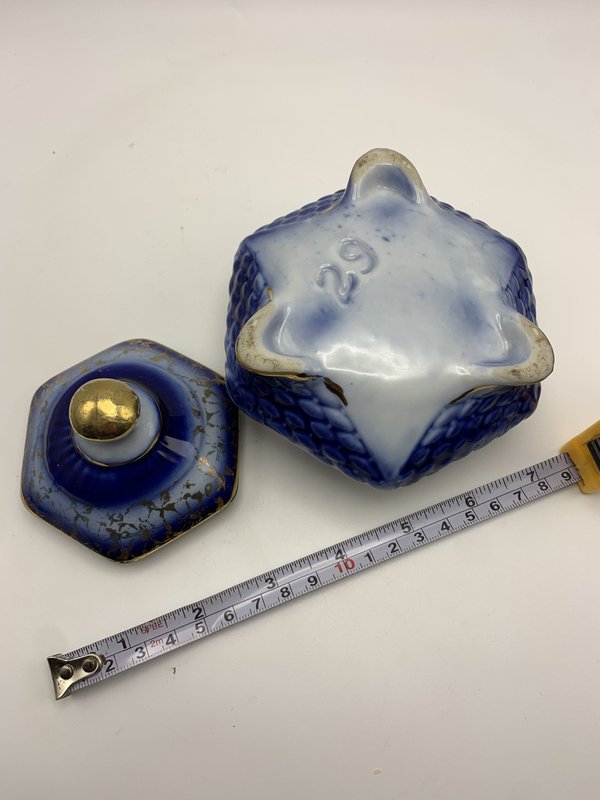 Item 887036 - Image 0