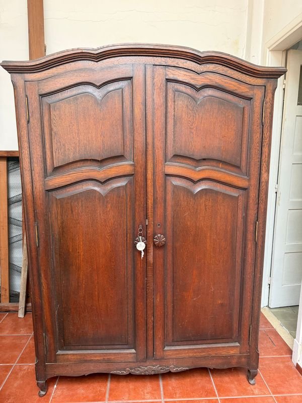 Ropero Provenzal de Madera Roble con Llaves