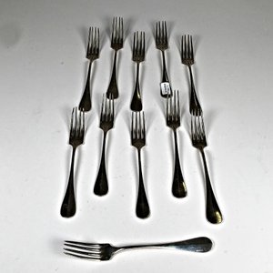 Doce Tenedores de Postre Christofle en Metal - imagen 2