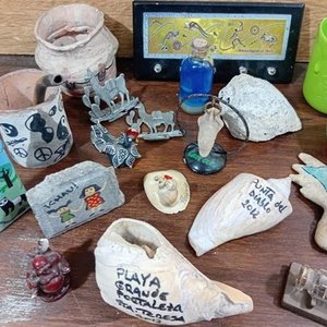 Lote de Adornos y Recuerdos con Motivos de Animales y Figuras - imagen 3