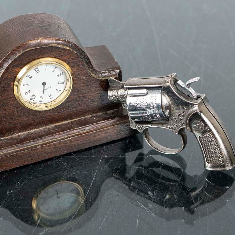 Relojito de madera y encendedor pistola - Accesorios para Vehículos - imagen 2