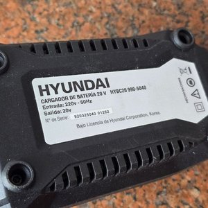 Sierra Sable Recíproca Hyundai 20V con Cargador y Batería - imagen 5