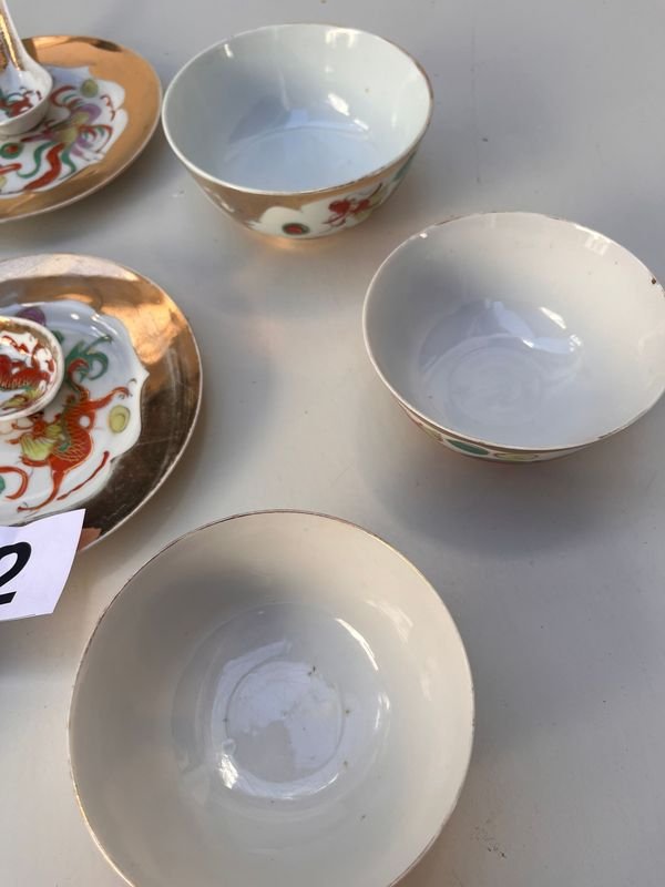 Platos y Salseras de Porcelana con Motivos de Dragón - imagen 3