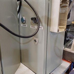 Motor Reductor Autofrenante 4 HP con Eje y Cremallera, Tablero con Variador - imagen 5