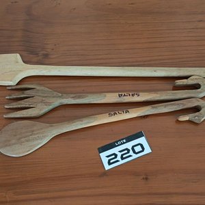 Lote de Utensilios de Cocina: Tenedor y Cucharas de Madera, Espátulas, Dispensador de Agua y Cortador de Huevos - imagen 2