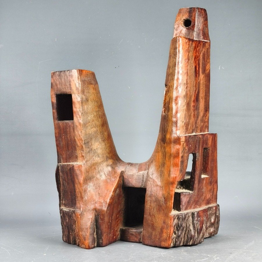 Item 18722 - Image 0