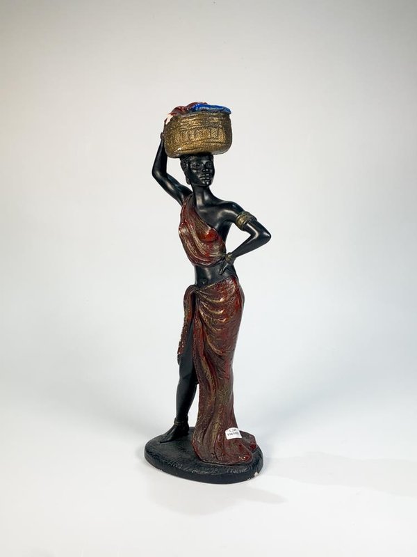 Escultura Dama Africana con Canasto en Yeso - 50 cm