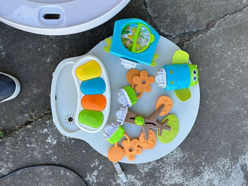 Centro de Actividades para Bebés con Funciones y Accesorios - imagen 4
