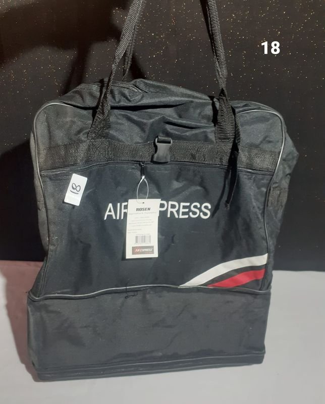 Bolso con rueditas de alta calidad - imagen 2