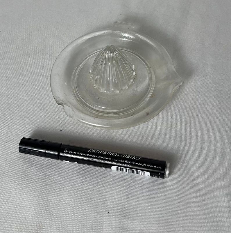 Exprimidor Antiguo de Vidrio Prensa