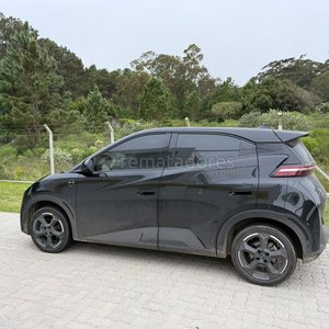 Lote anterior: Auto Negro y Auto Gris en Venta