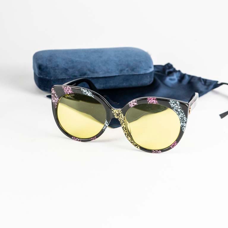 Lentes de sol de lujo Gucci con estuche - imagen 2