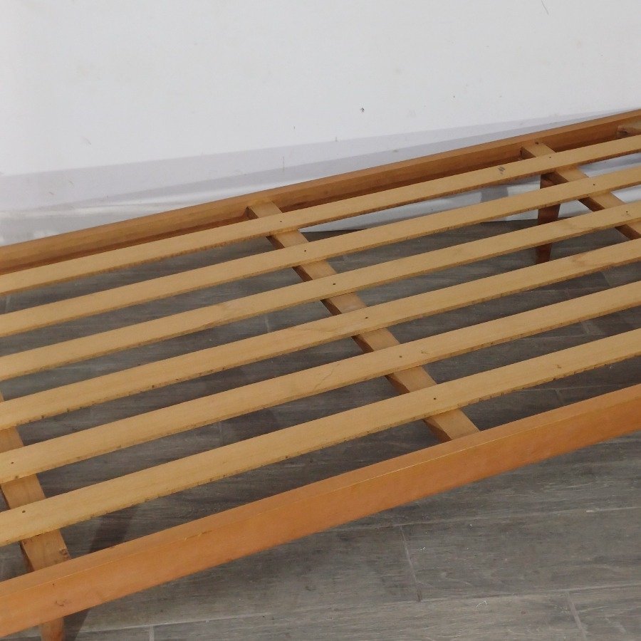Cama turca de 1 plaza en pino, en buen estado - imagen 5