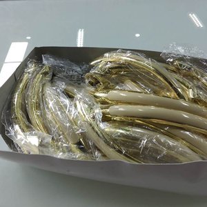 Lote siguiente: Pack 960 Manijas para Muebles Varios Modelos Doradas y Beige
