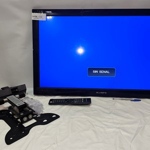 Lote siguiente: Televisor Blu Sens de 32" con Control Remoto y Soporte de Pared Articulado