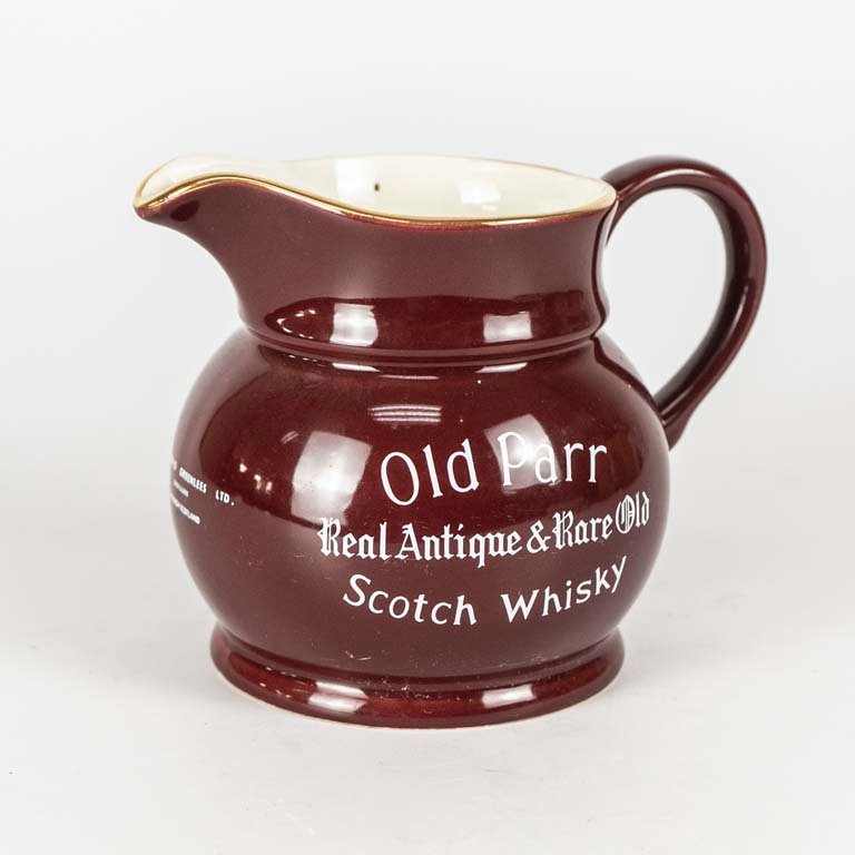Lote anterior: Jarra de whisky Old Parr de cerámica inglesa - Medidas: alto 11cm