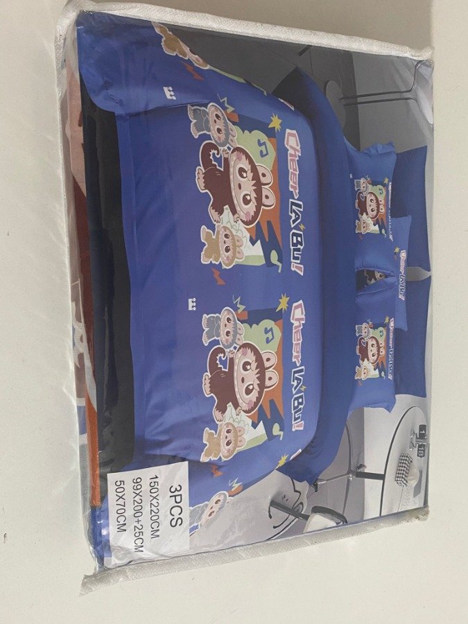 Lote siguiente: Sábana infantil con diseño de mono y ajustable