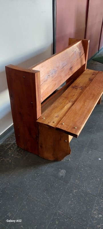 Banco rustico en madera para decoración - imagen 2