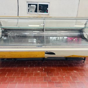 Lote anterior: Vitrina Exhibidora Refrigerada "Costan Market" 241x110x127cm
