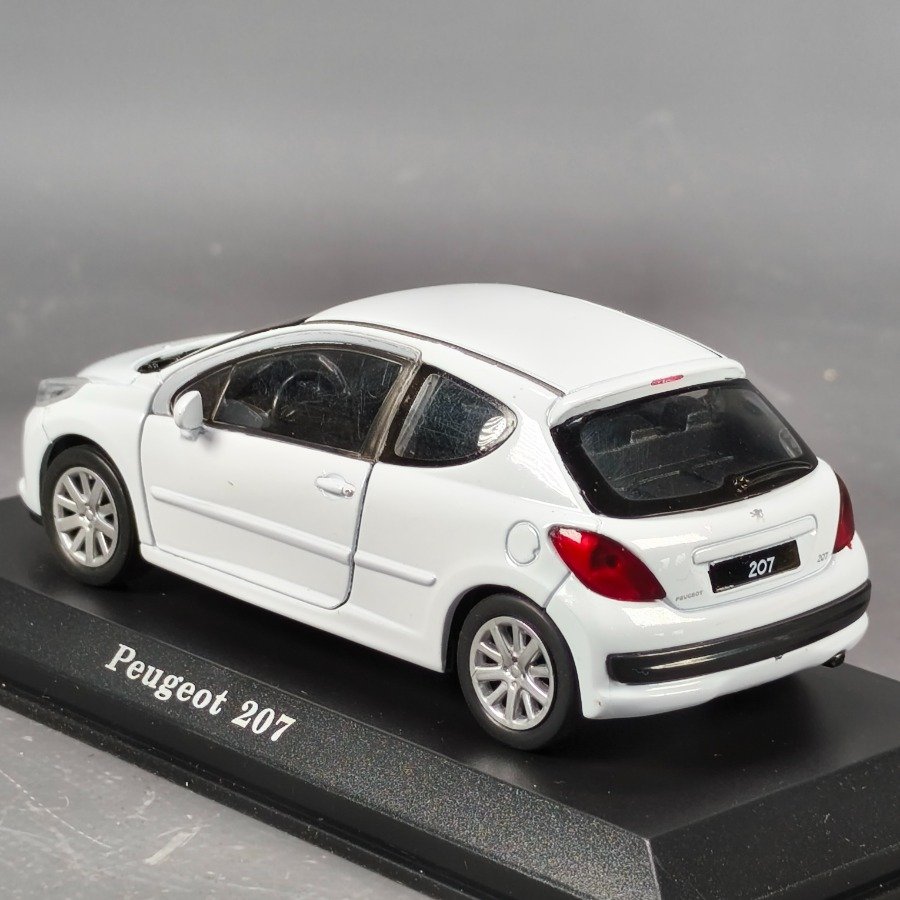 Item 17679 - Image 8