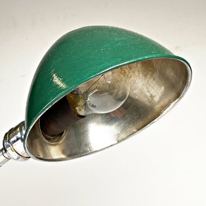 Lámpara de Escritorio Flexible Metálica y Bombilla de Plata - imagen 2