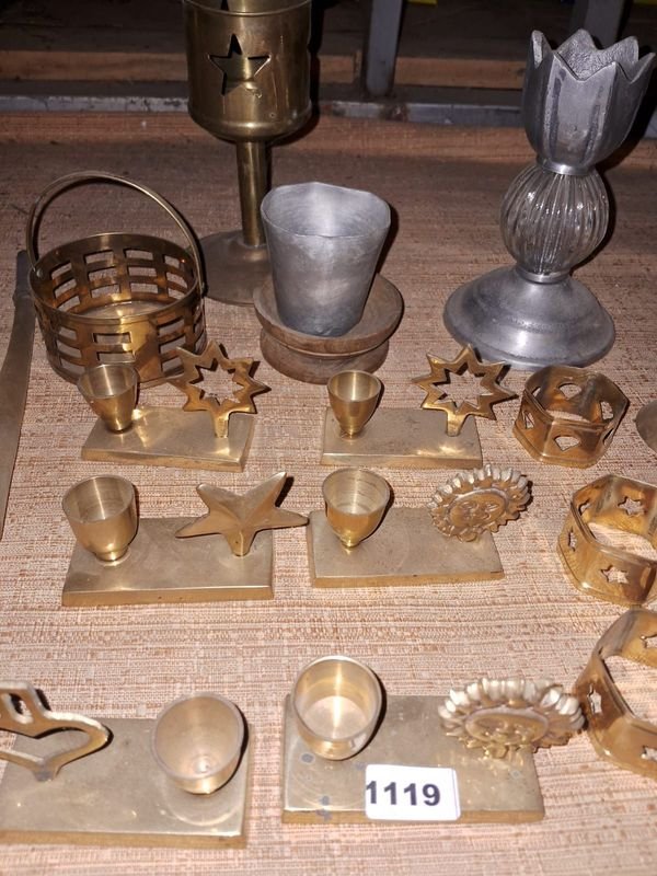 Lote anterior: Gran lote de artículos decorativos antiguos de bronce