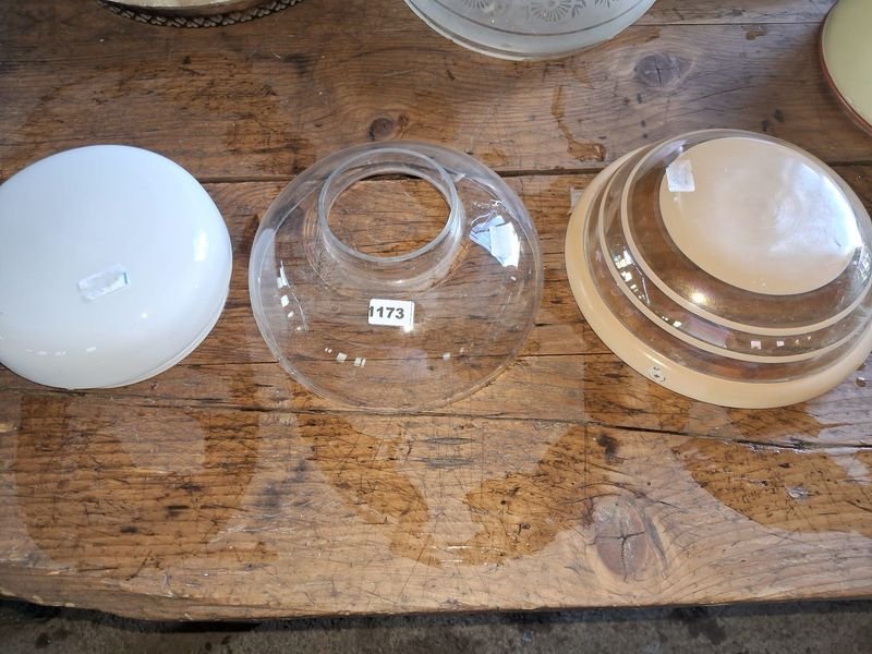 Item 885849 - Image 0