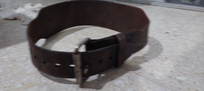 Cinturón de cuero ancho para pesas - imagen 2
