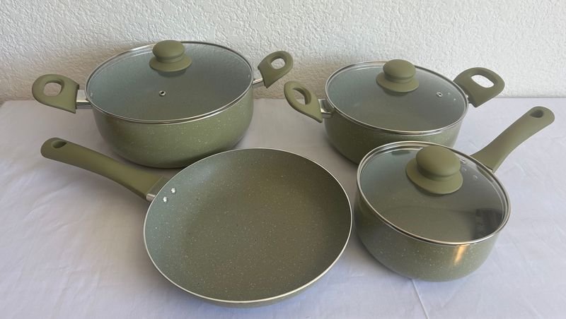 Item 877593 - Image 1