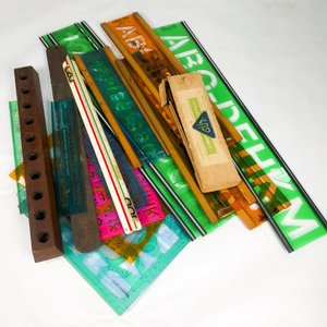 Lote anterior: Lote de Reglas y Moldes con Letras y Números Vintage
