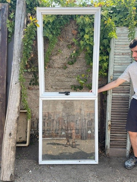 Item 27433 - Image 0