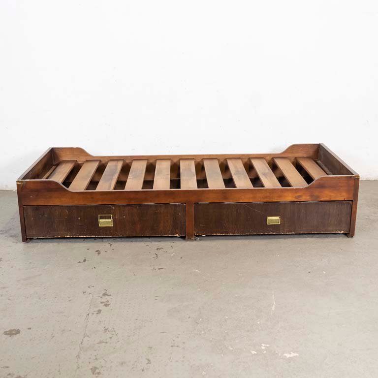 Item 2102030 - Image 0