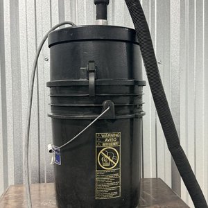 Aspiradora Industrial Tipo Balde UniNet HF-9303 Negra - imagen 6