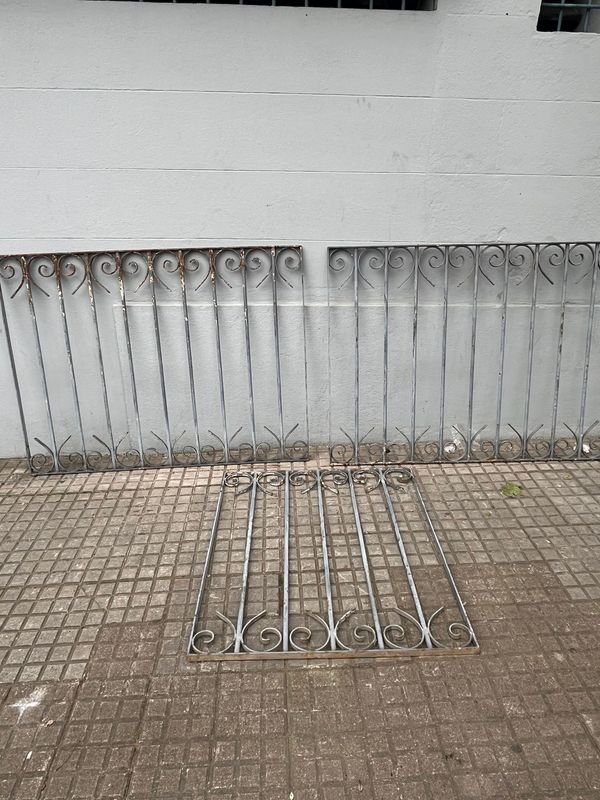 3 Tramos de Reja de Hierro Forjado Grises - imagen 1