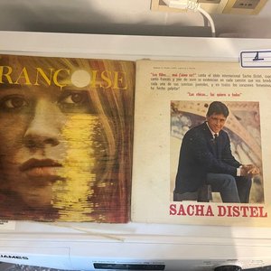 Lote anterior: Lote de 2 Vinilos: Françoise Hardy y Sacha Distel