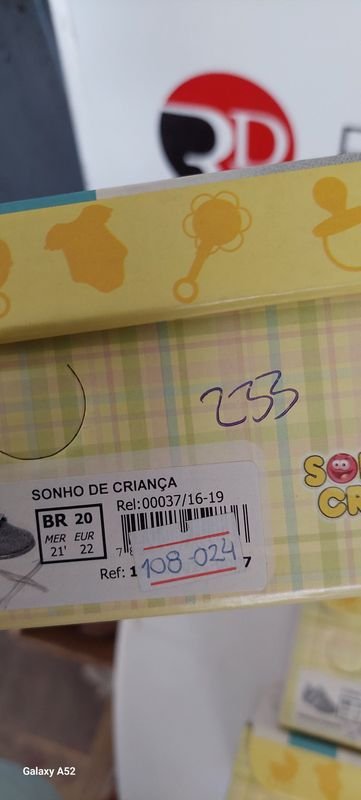 Zapatillas autografiadas de Z Diaz, tamaño 20 - imagen 7