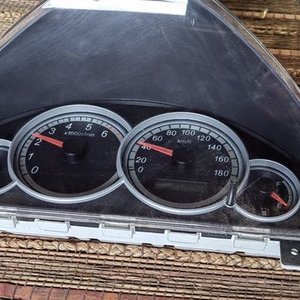 Tablero de Instrumentos de Auto con Velocímetro y Tacómetro - imagen 6