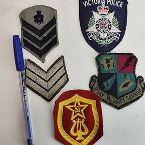Lote de 5 Parches Militares y Policiales: Soviético, USAFSS, Victoria Police, Israelíes - imagen 1