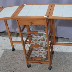 Mesa Auxiliar de Cocina con Ruedas, Cajones y Alas Plegables - imagen 3