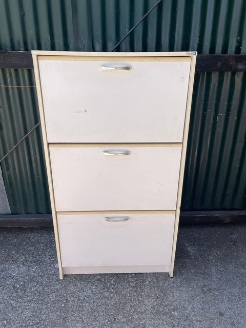 Item 27311 - Image 0