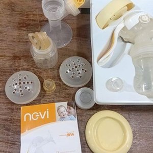 Extractor de Leche Manual Nevi XB-8639 Completo - imagen 2